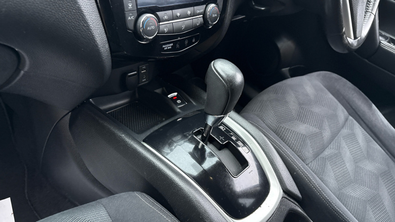 Nissan X-Trail 1.6 dCi N-Tec 5dr Xtronic [7 Seat] Diesel Station Wagon